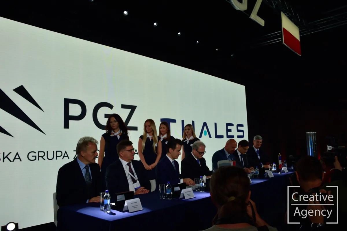 Hostessy MSPO - zdjęcie 4